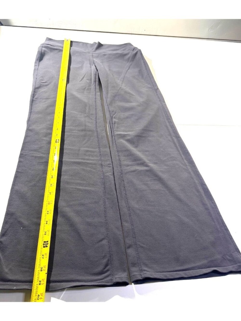 Athleta Gray Wide-Leg Yoga Pants With Back Pockets Size S - Picture 9 of 10